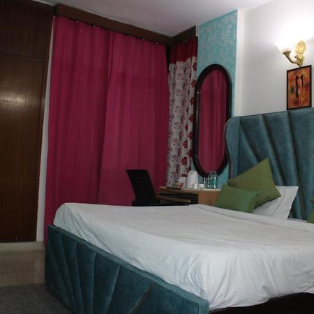 Awasthi Kozi Stays B&B - Closest To Vfs New Delhi Eksteriør bilde