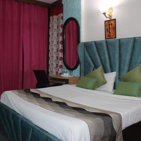 Awasthi Kozi Stays B&B - Closest To Vfs New Delhi Eksteriør bilde