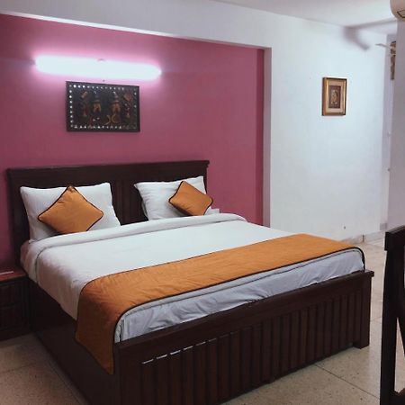 Awasthi Kozi Stays B&B - Closest To Vfs New Delhi Eksteriør bilde