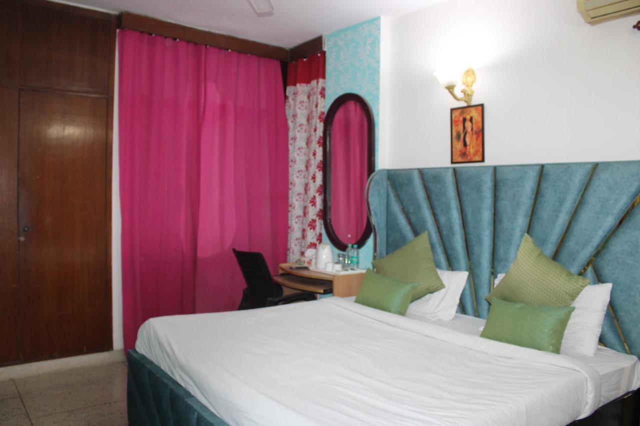 Awasthi Kozi Stays B&B - Closest To Vfs New Delhi Eksteriør bilde