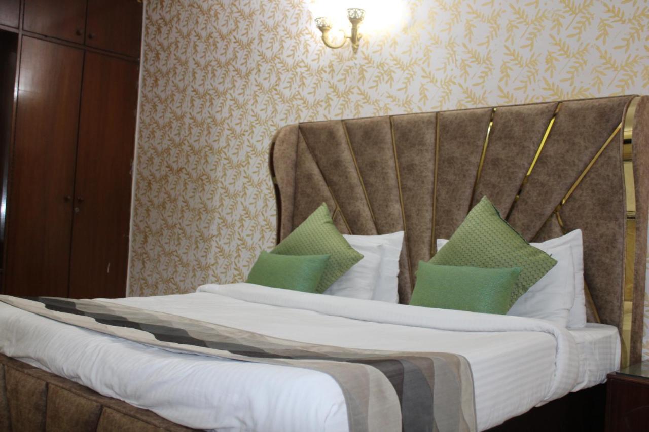 Awasthi Kozi Stays B&B - Closest To Vfs New Delhi Eksteriør bilde