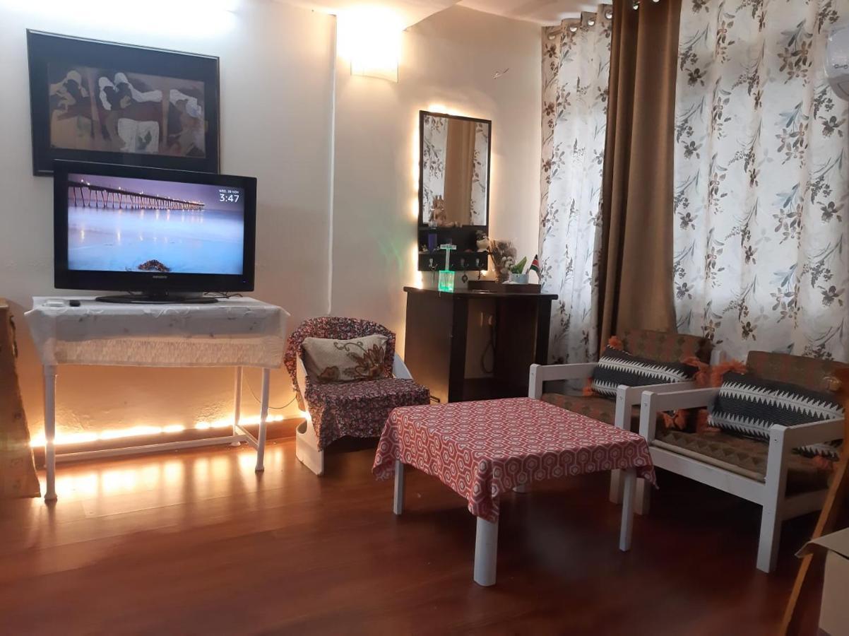 Awasthi Kozi Stays B&B - Closest To Vfs New Delhi Eksteriør bilde